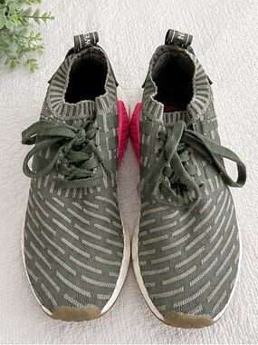Adidas NMD R2 Japan Olive Green Pink Size 9